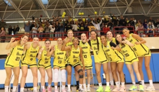 LA CANALEJA SE VISTE DE GALA PARA SOÑAR CON EL ASCENSO